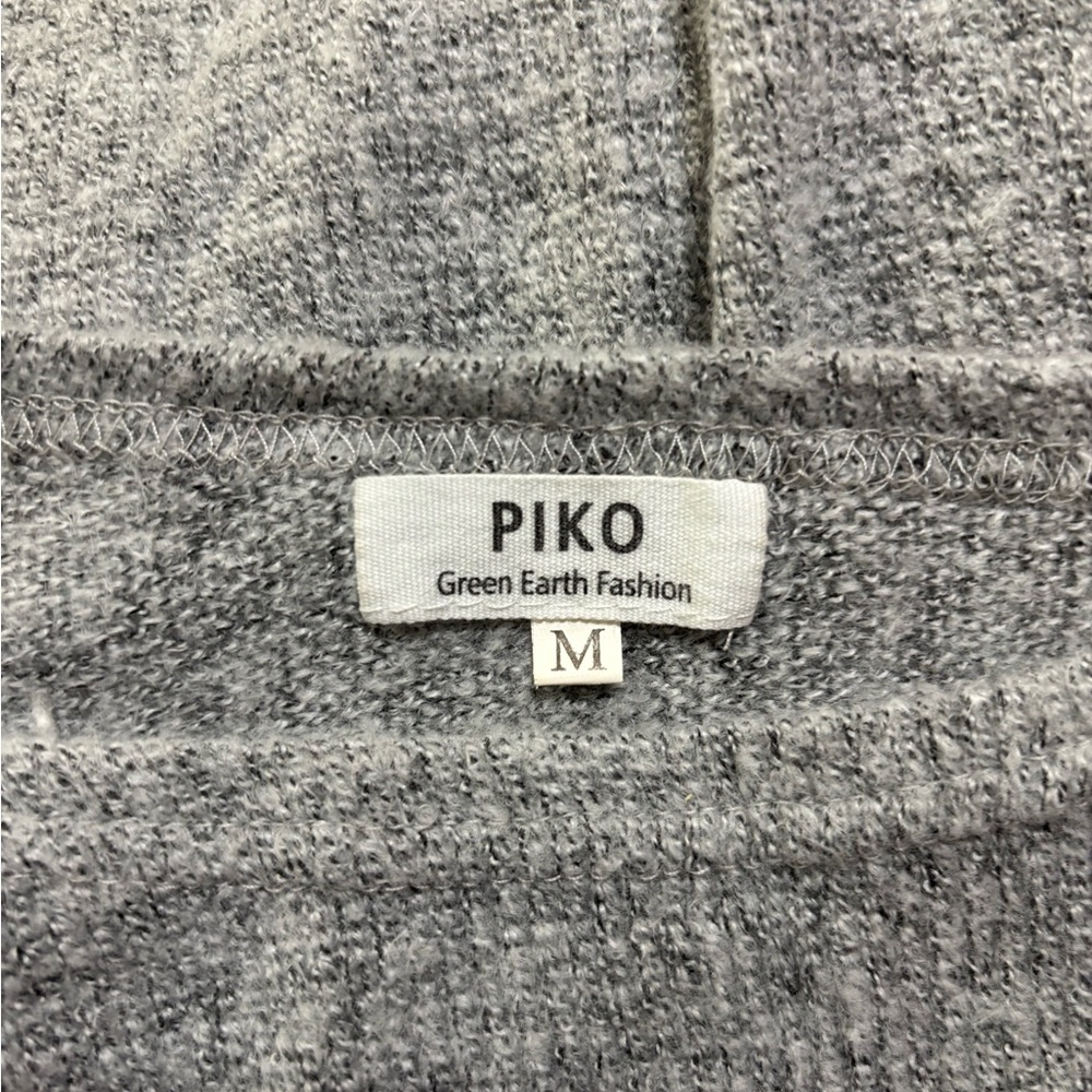 Piko 1988 Gray Knit Top - Picture 3 of 3
